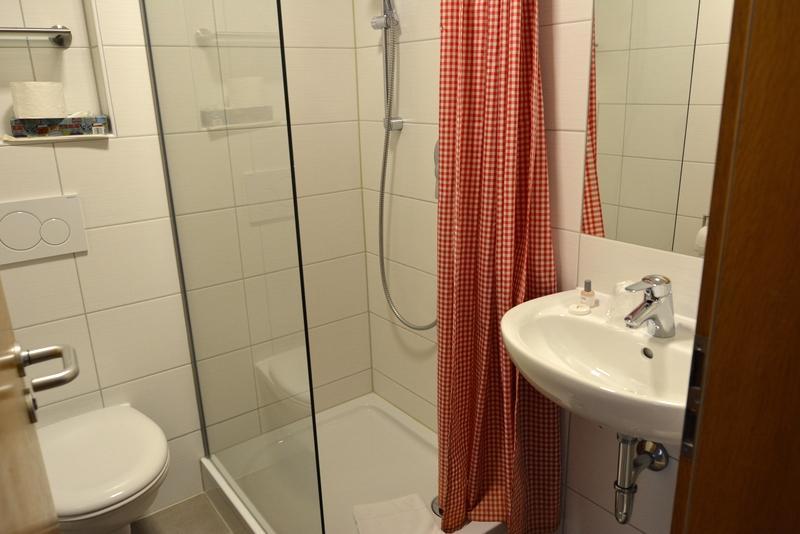 Hotel Gasthof Vogelsang Zellingen Dış mekan fotoğraf